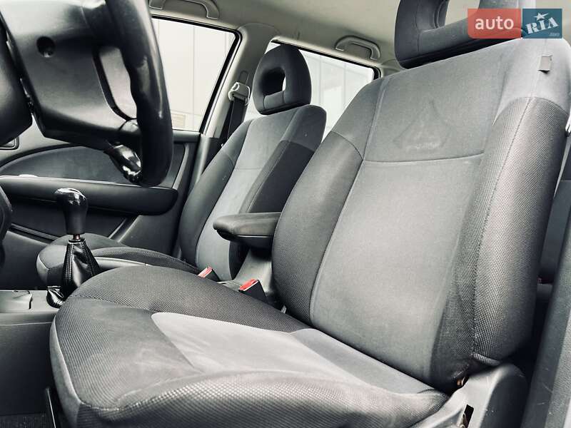 Позашляховик / Кросовер Mitsubishi Outlander 2006 в Чернівцях фото 33 Позашляховик / Кросовер Mitsubishi Outlander 2006 в Чернівцях