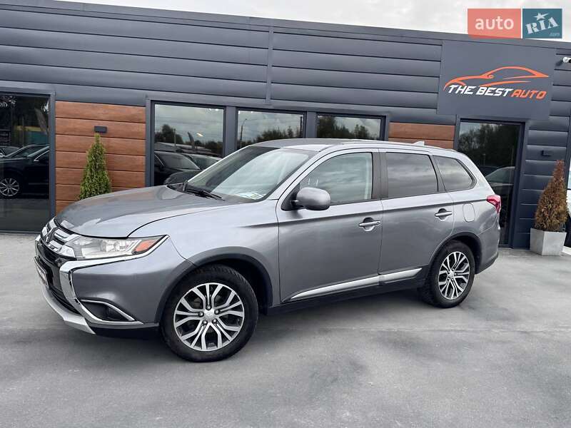 Внедорожник / Кроссовер Mitsubishi Outlander 2018 в Ровно фото 8 Внедорожник / Кроссовер Mitsubishi Outlander 2018 в Ровно
