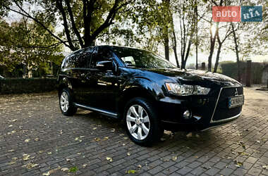 Позашляховик / Кросовер Mitsubishi Outlander 2010 в Кам'янському
