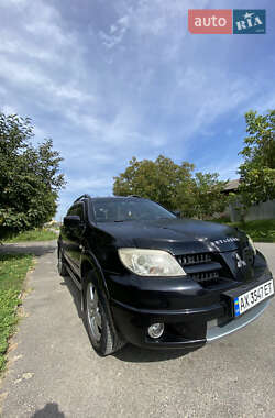 Внедорожник / Кроссовер Mitsubishi Outlander 2007 в 