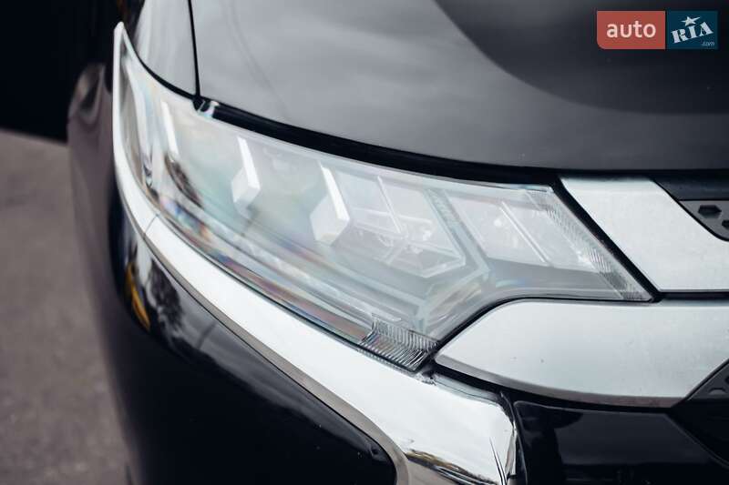 Внедорожник / Кроссовер Mitsubishi Outlander 2021 в Киеве фото 19 Внедорожник / Кроссовер Mitsubishi Outlander 2021 в Киеве