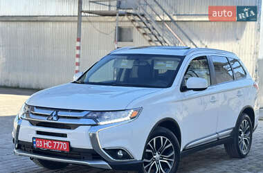 Mitsubishi Outlander 2016