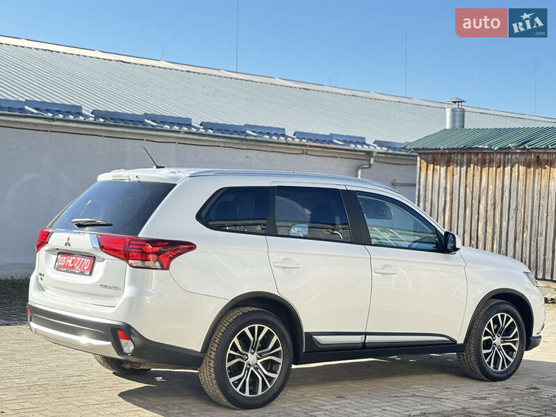 Внедорожник / Кроссовер Mitsubishi Outlander 2016 в Ковеле фото 11 Внедорожник / Кроссовер Mitsubishi Outlander 2016 в Ковеле