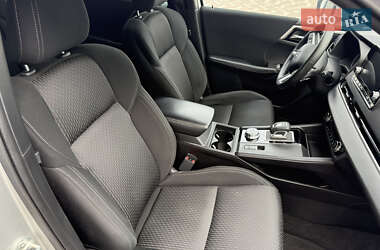 Позашляховик / Кросовер Mitsubishi Outlander 2021 в  фото 25 Позашляховик / Кросовер Mitsubishi Outlander 2021 в
