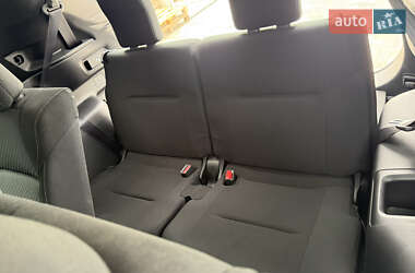 Позашляховик / Кросовер Mitsubishi Outlander 2021 в  фото 36 Позашляховик / Кросовер Mitsubishi Outlander 2021 в