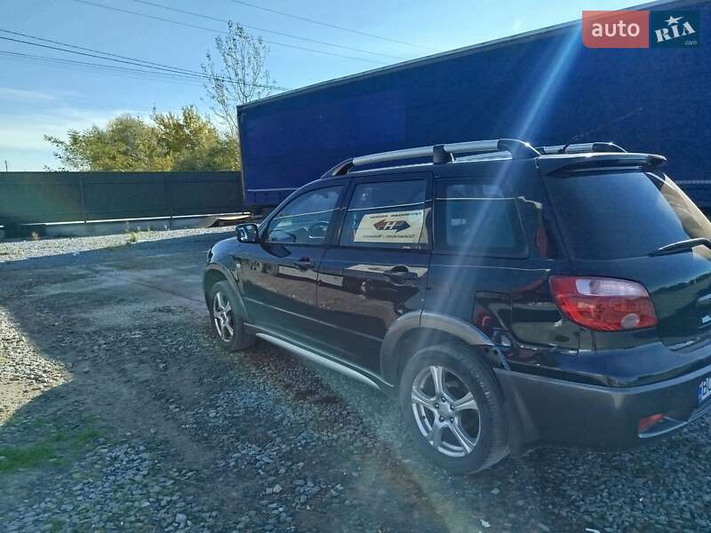 Внедорожник / Кроссовер Mitsubishi Outlander 2006 в Львове фото 4 Внедорожник / Кроссовер Mitsubishi Outlander 2006 в Львове