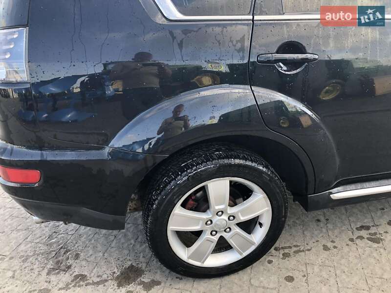 Позашляховик / Кросовер Mitsubishi Outlander 2009 в Кам'янці-Бузькій фото 17 Позашляховик / Кросовер Mitsubishi Outlander 2009 в Кам'янці-Бузькій