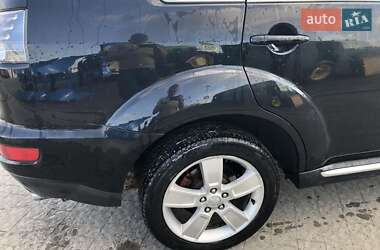 Позашляховик / Кросовер Mitsubishi Outlander 2009 в 