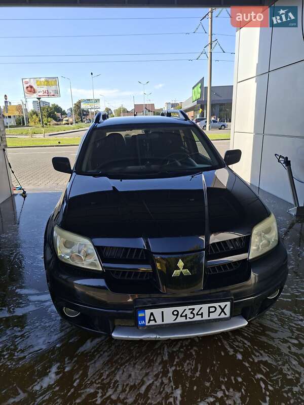 Внедорожник / Кроссовер Mitsubishi Outlander 2007 в Ирпене