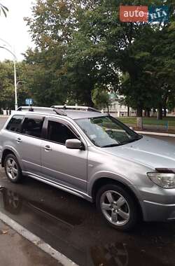 Mitsubishi Outlander 2008