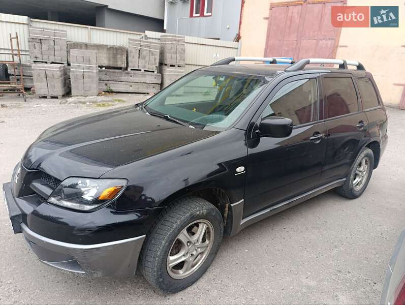 Внедорожник / Кроссовер Mitsubishi Outlander 2003 в Львове