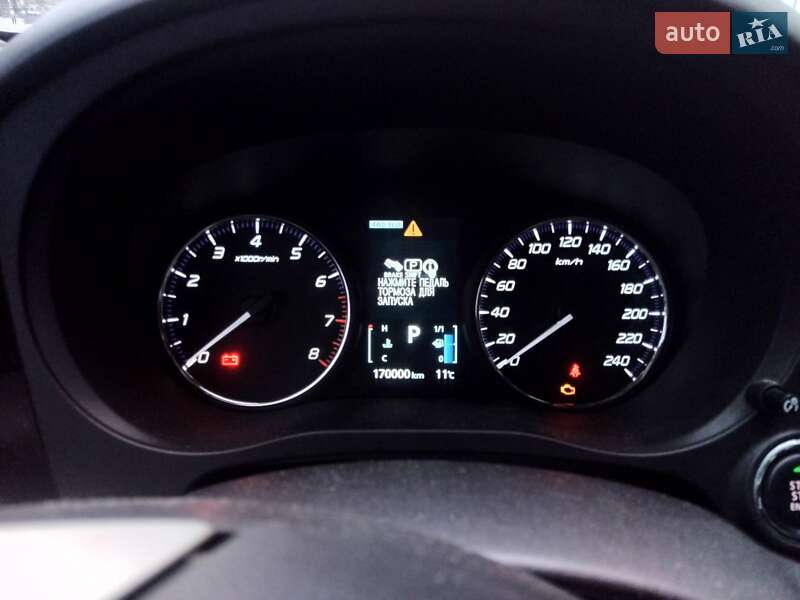 Внедорожник / Кроссовер Mitsubishi Outlander 2013 в Киеве фото 14 Внедорожник / Кроссовер Mitsubishi Outlander 2013 в Киеве