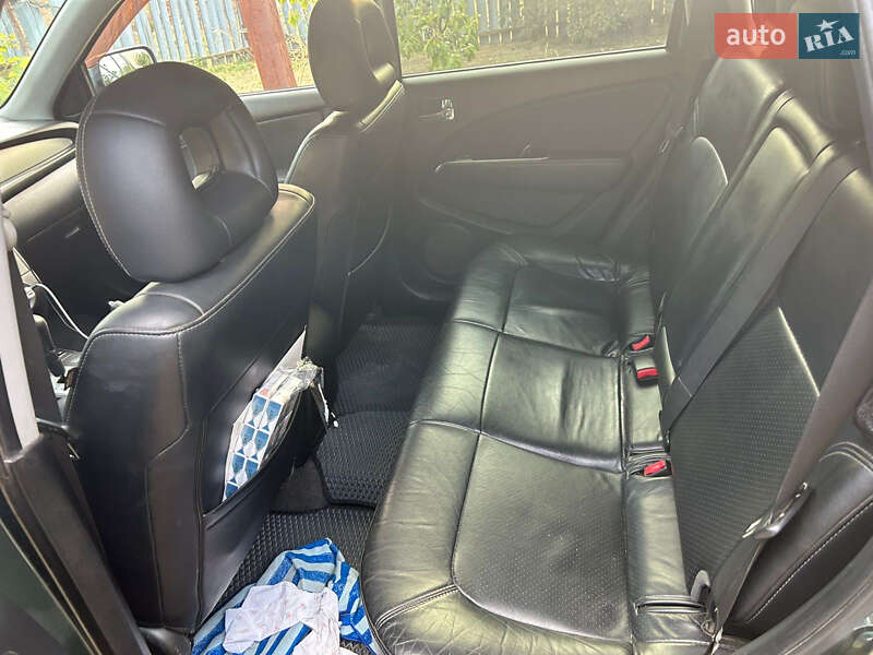 Внедорожник / Кроссовер Mitsubishi Outlander 2006 в Киеве фото 9 Внедорожник / Кроссовер Mitsubishi Outlander 2006 в Киеве