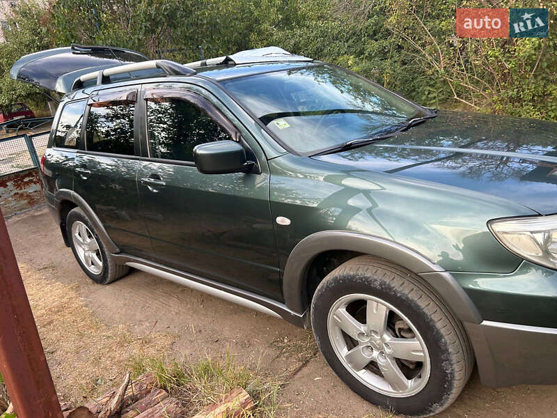 Внедорожник / Кроссовер Mitsubishi Outlander 2006 в Киеве фото 11 Внедорожник / Кроссовер Mitsubishi Outlander 2006 в Киеве