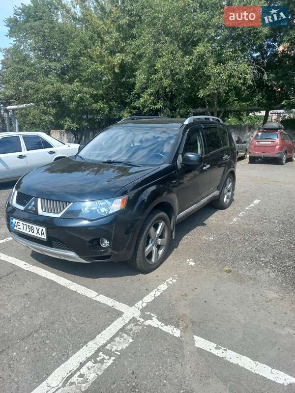 Позашляховик / Кросовер Mitsubishi Outlander 2008 в Дніпрі фото 3 Позашляховик / Кросовер Mitsubishi Outlander 2008 в Дніпрі
