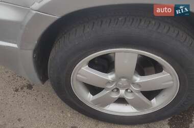 Внедорожник / Кроссовер Mitsubishi Outlander 2007 в 