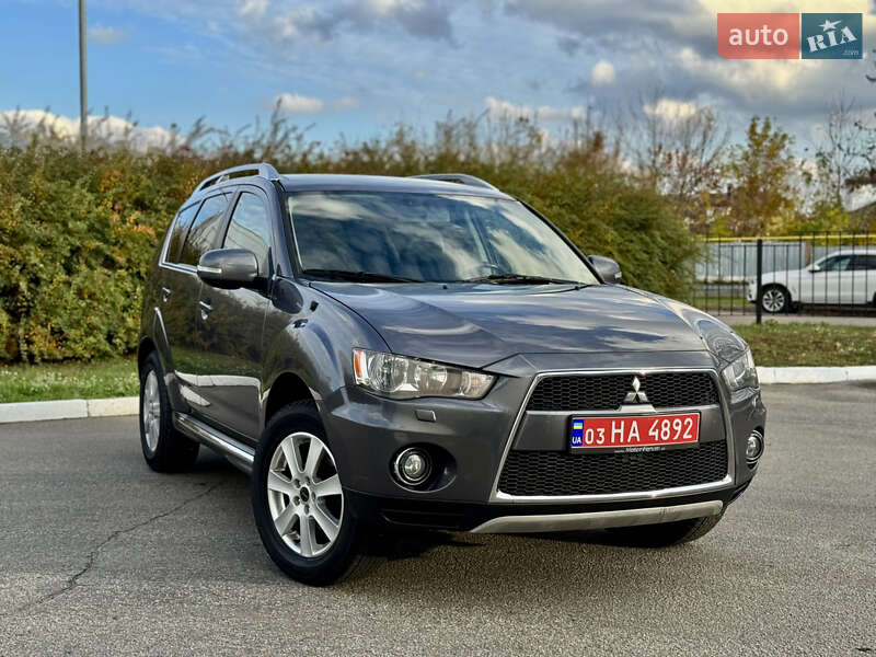 Позашляховик / Кросовер Mitsubishi Outlander 2010 в Полтаві фото 2 Позашляховик / Кросовер Mitsubishi Outlander 2010 в Полтаві
