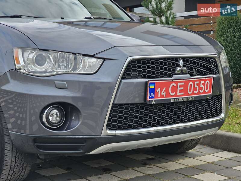 Позашляховик / Кросовер Mitsubishi Outlander 2011 в Стрию фото 18 Позашляховик / Кросовер Mitsubishi Outlander 2011 в Стрию