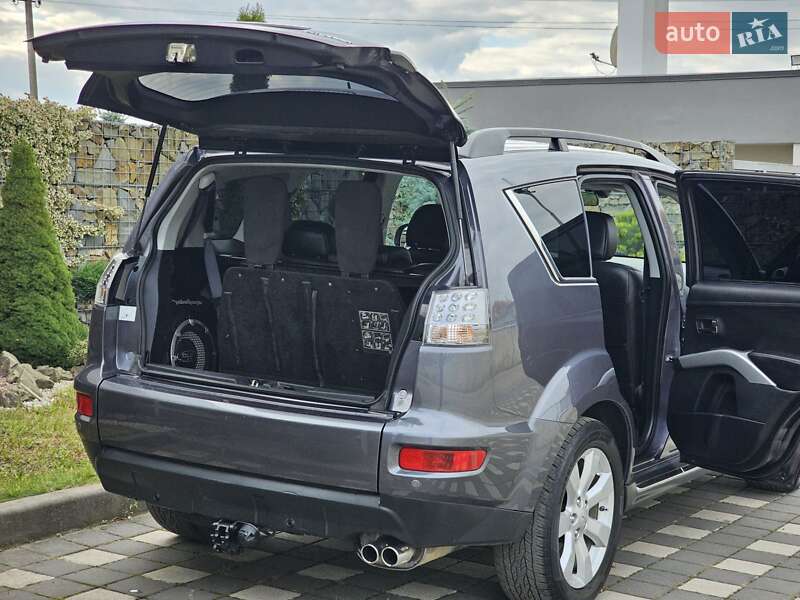 Позашляховик / Кросовер Mitsubishi Outlander 2011 в Стрию фото 50 Позашляховик / Кросовер Mitsubishi Outlander 2011 в Стрию
