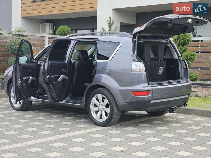 Позашляховик / Кросовер Mitsubishi Outlander 2011 в Стрию фото 66 Позашляховик / Кросовер Mitsubishi Outlander 2011 в Стрию