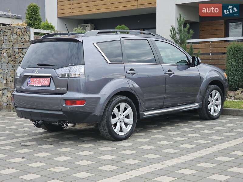 Позашляховик / Кросовер Mitsubishi Outlander 2011 в Стрию фото 95 Позашляховик / Кросовер Mitsubishi Outlander 2011 в Стрию
