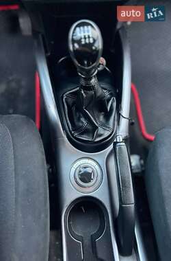 Позашляховик / Кросовер Mitsubishi Outlander 2007 в  фото 10 Позашляховик / Кросовер Mitsubishi Outlander 2007 в