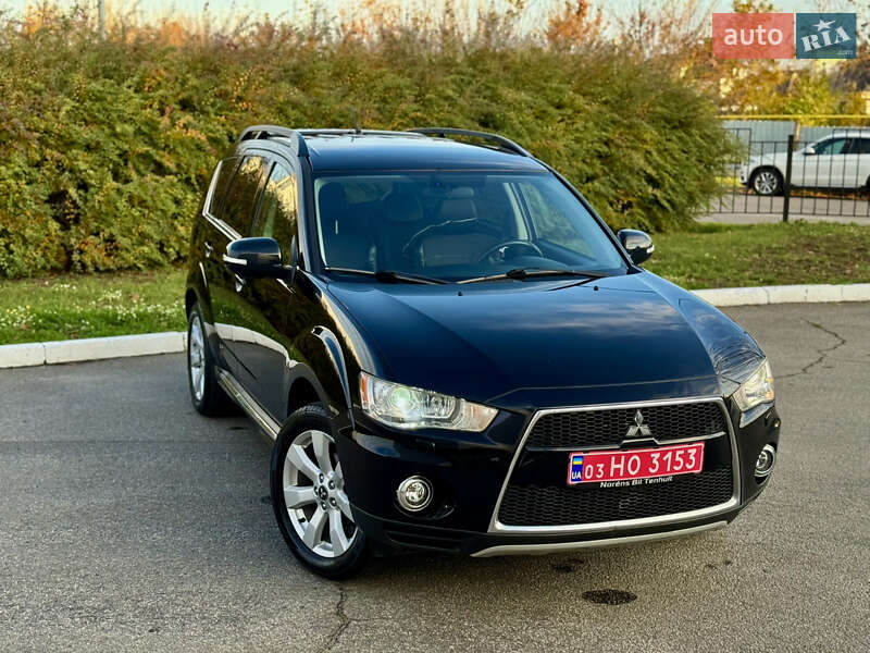 Внедорожник / Кроссовер Mitsubishi Outlander 2012 в Полтаве фото 2 Внедорожник / Кроссовер Mitsubishi Outlander 2012 в Полтаве