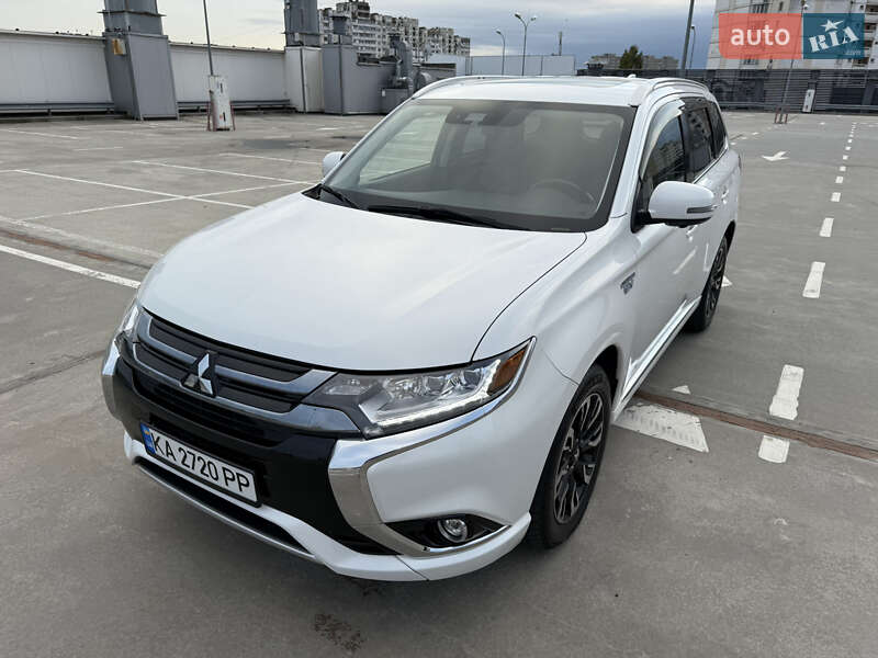 Позашляховик / Кросовер Mitsubishi Outlander 2018 в Києві фото 31 Позашляховик / Кросовер Mitsubishi Outlander 2018 в Києві