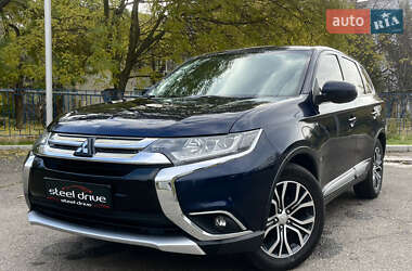 Mitsubishi Outlander 2017