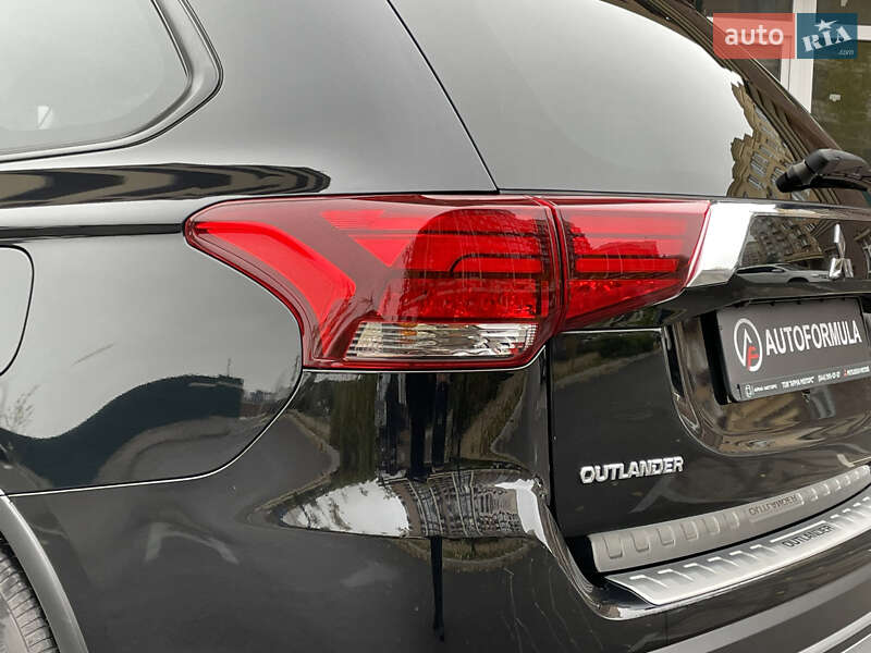 Внедорожник / Кроссовер Mitsubishi Outlander 2021 в Киеве фото 8 Внедорожник / Кроссовер Mitsubishi Outlander 2021 в Киеве