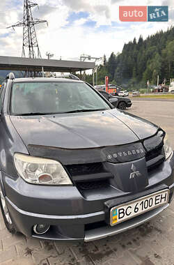 Mitsubishi Outlander 2008