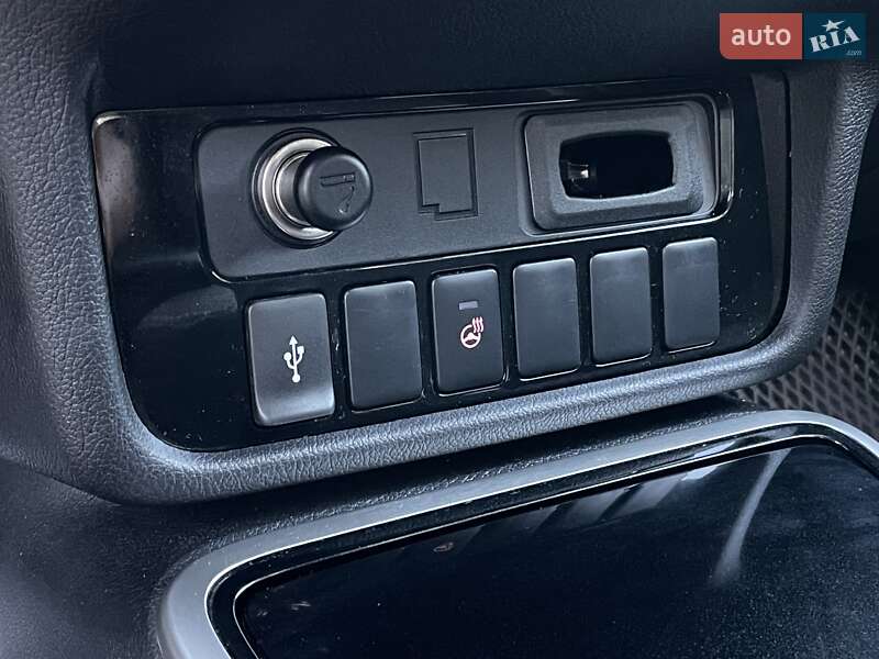 Внедорожник / Кроссовер Mitsubishi Outlander 2021 в Киеве фото 15 Внедорожник / Кроссовер Mitsubishi Outlander 2021 в Киеве