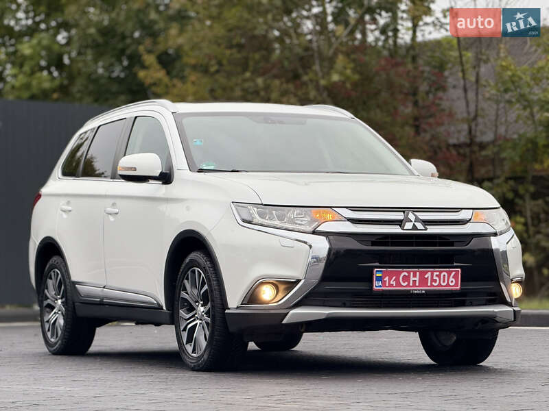 Позашляховик / Кросовер Mitsubishi Outlander 2016 в Самборі фото 7 Позашляховик / Кросовер Mitsubishi Outlander 2016 в Самборі