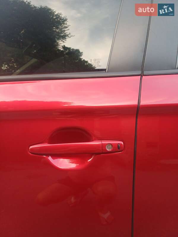 Позашляховик / Кросовер Mitsubishi Outlander 2019 в Києві фото 23 Позашляховик / Кросовер Mitsubishi Outlander 2019 в Києві