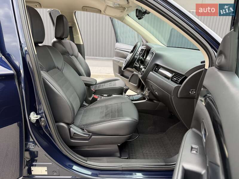 Позашляховик / Кросовер Mitsubishi Outlander 2021 в Кропивницькому фото 37 Позашляховик / Кросовер Mitsubishi Outlander 2021 в Кропивницькому