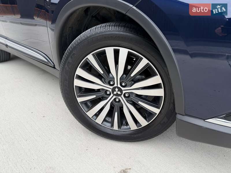 Позашляховик / Кросовер Mitsubishi Outlander 2021 в Кропивницькому фото 60 Позашляховик / Кросовер Mitsubishi Outlander 2021 в Кропивницькому