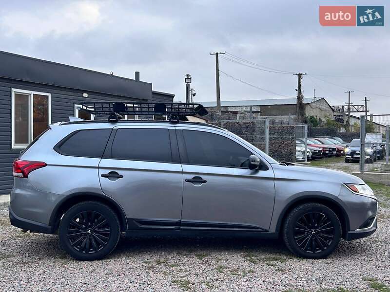 Позашляховик / Кросовер Mitsubishi Outlander 2020 в Одесі фото 4 Позашляховик / Кросовер Mitsubishi Outlander 2020 в Одесі
