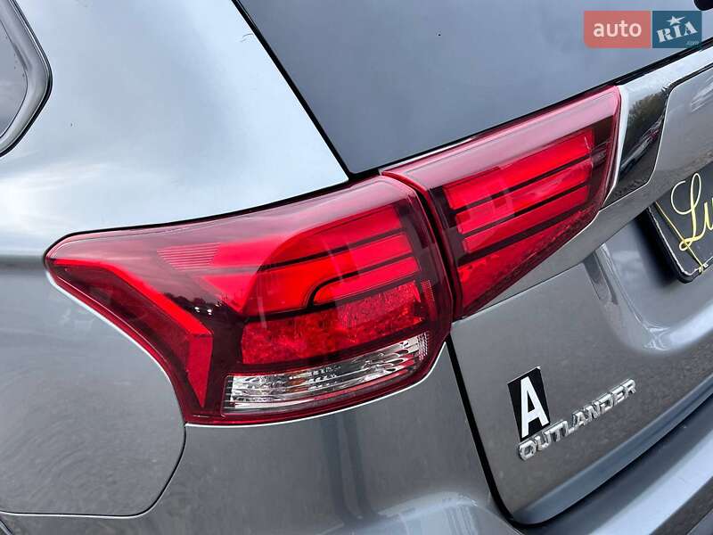 Позашляховик / Кросовер Mitsubishi Outlander 2020 в Одесі фото 9 Позашляховик / Кросовер Mitsubishi Outlander 2020 в Одесі