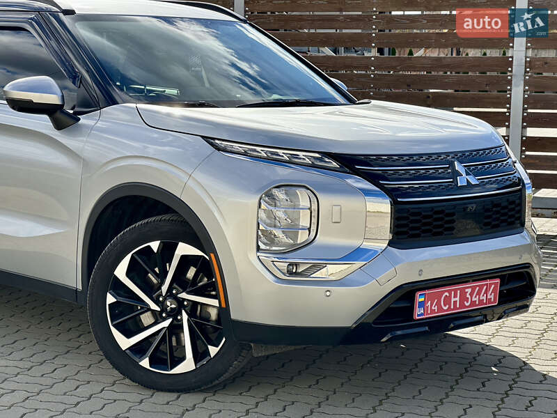 Позашляховик / Кросовер Mitsubishi Outlander 2022 в Стрию фото 17 Позашляховик / Кросовер Mitsubishi Outlander 2022 в Стрию