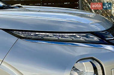 Позашляховик / Кросовер Mitsubishi Outlander 2022 в  фото 21 Позашляховик / Кросовер Mitsubishi Outlander 2022 в