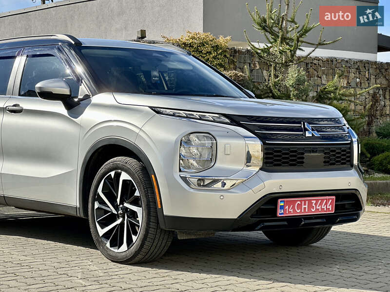 Позашляховик / Кросовер Mitsubishi Outlander 2022 в Стрию фото 37 Позашляховик / Кросовер Mitsubishi Outlander 2022 в Стрию
