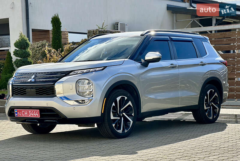 Позашляховик / Кросовер Mitsubishi Outlander 2022 в Стрию фото 38 Позашляховик / Кросовер Mitsubishi Outlander 2022 в Стрию