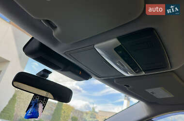 Позашляховик / Кросовер Mitsubishi Outlander 2022 в  фото 66 Позашляховик / Кросовер Mitsubishi Outlander 2022 в