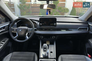 Позашляховик / Кросовер Mitsubishi Outlander 2022 в  фото 78 Позашляховик / Кросовер Mitsubishi Outlander 2022 в