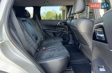 Позашляховик / Кросовер Mitsubishi Outlander 2022 в  фото 83 Позашляховик / Кросовер Mitsubishi Outlander 2022 в