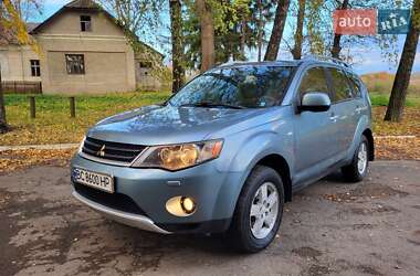 Mitsubishi Outlander 2008