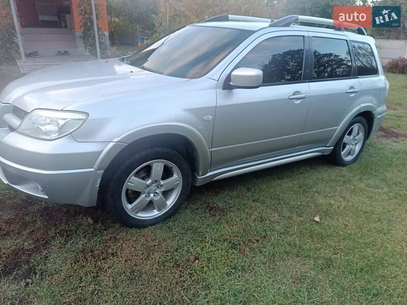 Внедорожник / Кроссовер Mitsubishi Outlander 2007 в Зенькове