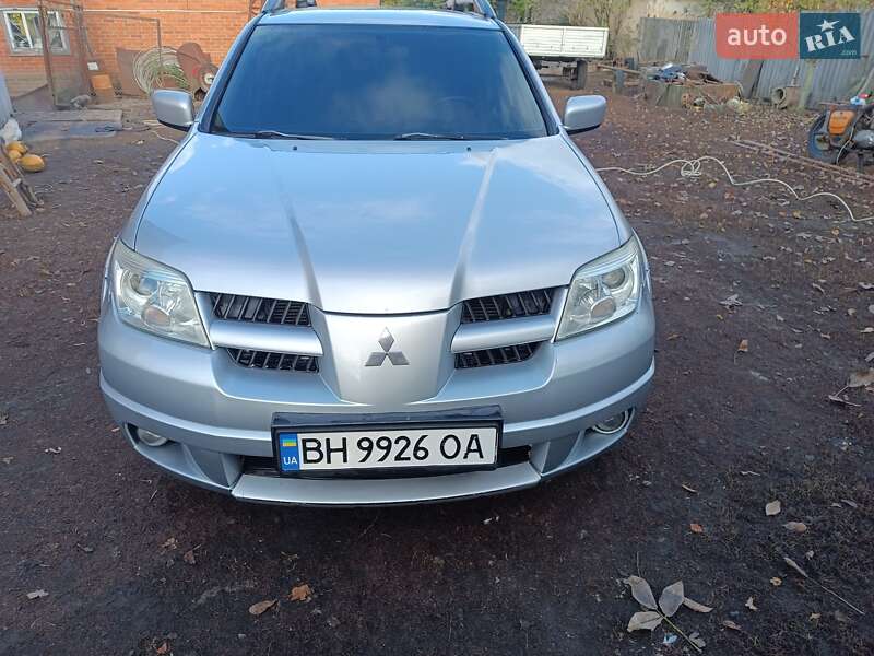 Внедорожник / Кроссовер Mitsubishi Outlander 2007 в Зенькове
