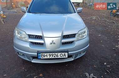 Позашляховик / Кросовер Mitsubishi Outlander 2007 в  фото 12 Позашляховик / Кросовер Mitsubishi Outlander 2007 в