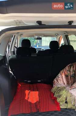 Внедорожник / Кроссовер Mitsubishi Outlander 2012 в 